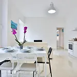 Guesthost - Amalfi & Positano In Apartament *