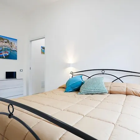 شقة Gueshost - Amalfi & Positano In ساليرنو