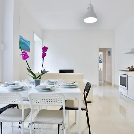 Stazione & Centro Apartamento *